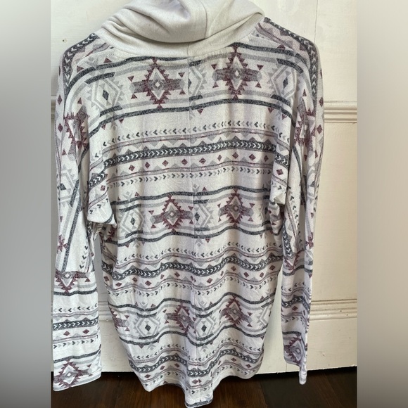 Maurices // Scoop Neck Patterned Sweater - Picture 4 of 4